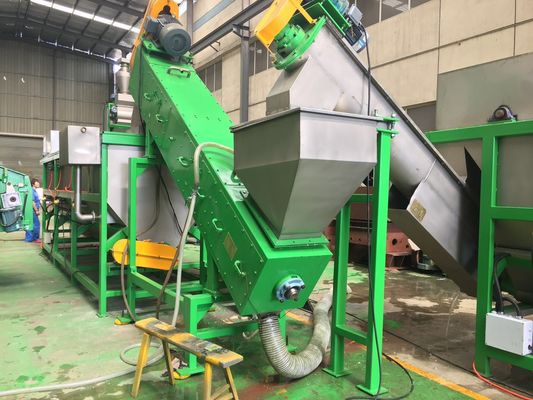 300 كجم / ساعة ، 500 كجم / ساعة ، سحق وغسالة زجاجات HDPE 1000 كجم / ساعة