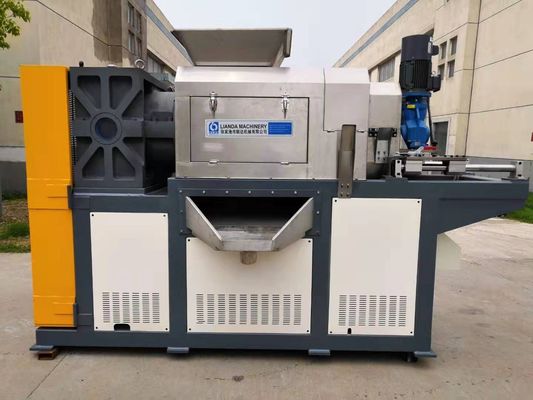 132kw التدفئة الكهربائية آلة مجفف البلاستيك الرطب PP
