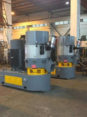 950rpm 450L PE فيلم البلاستيك آلة Agglomerator