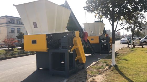 45kw 4 قطعة آلة تقطيع الألياف البلاستيكية ذات الشفرة الثابتة