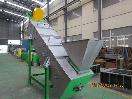 2000kg / H PET PE PP HDPE LDPE LLDPE غسالة البلاستيك الاحتكاك